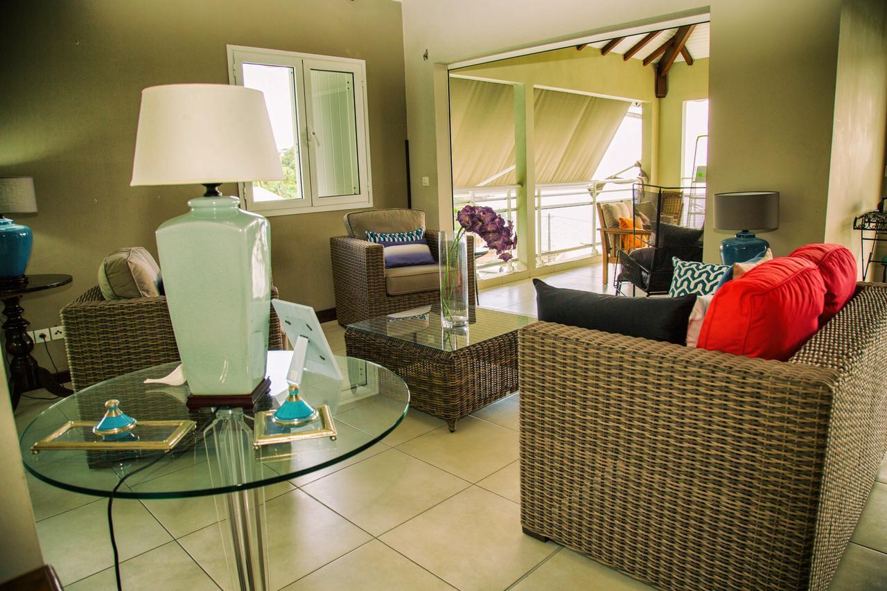 Alyzes Diamant Apartment Le Diamant Bagian luar foto