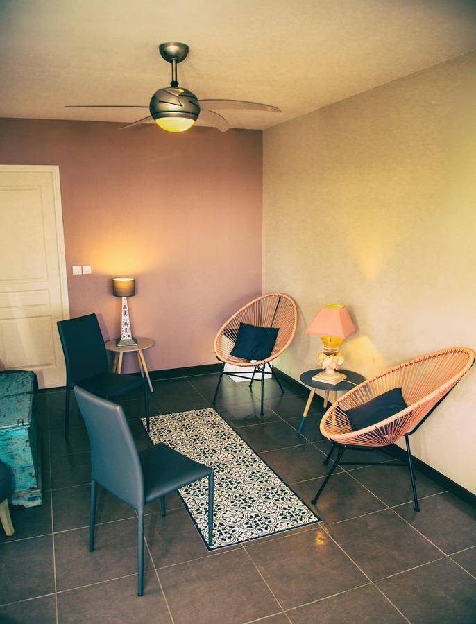 Alyzes Diamant Apartment Le Diamant Bagian luar foto
